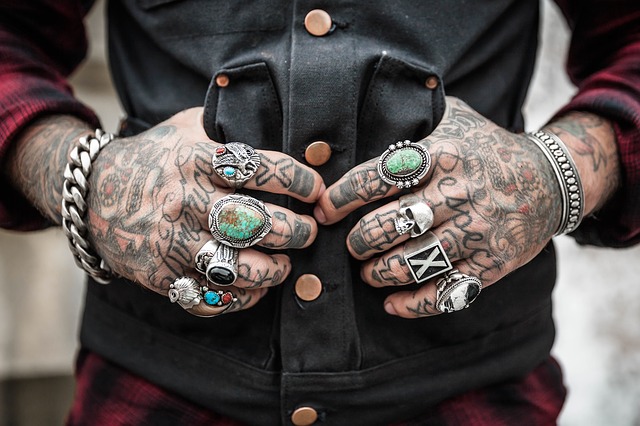 tetování na rukou 